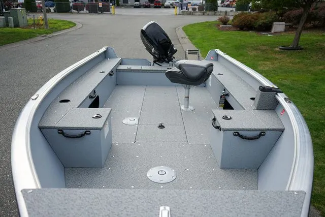 Slide: The Image of Lund 1675 Alaskan Tiller 2026 - 15