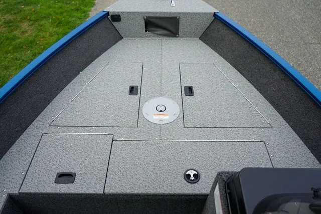 Slide: The Image of Lund 1650 Angler SS 2026 - 11