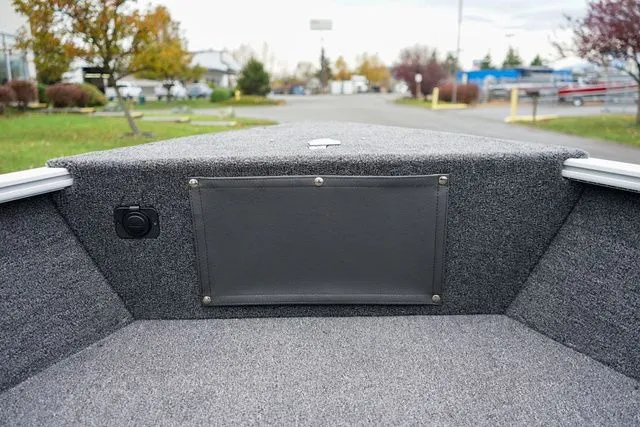 Slide: The Image of Lund 1675 Adventure SS 2026 - 17