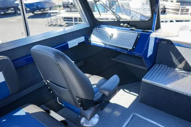 Slide: The Image of Thunder Jet 210 Luxor Pro HT 2025 - 13