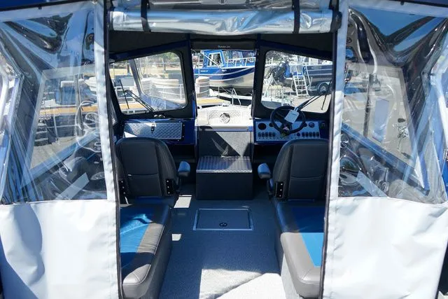 Slide: The Image of Thunder Jet 210 Luxor Pro HT 2025 - 8