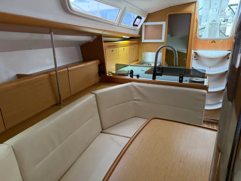 Slide: The Image of Jeanneau Sun Odyssey 36 2011 - 16