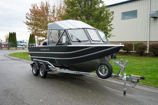 The Image of Thunder Jet 200 Luxor 2026 - 1