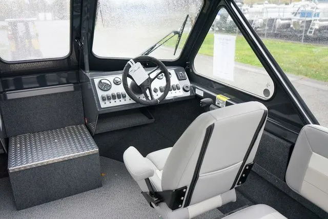 Slide: The Image of Thunder Jet 200 Luxor 2026 - 14