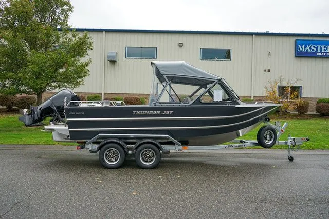 Slide: The Image of Thunder Jet 200 Luxor 2026 - 2