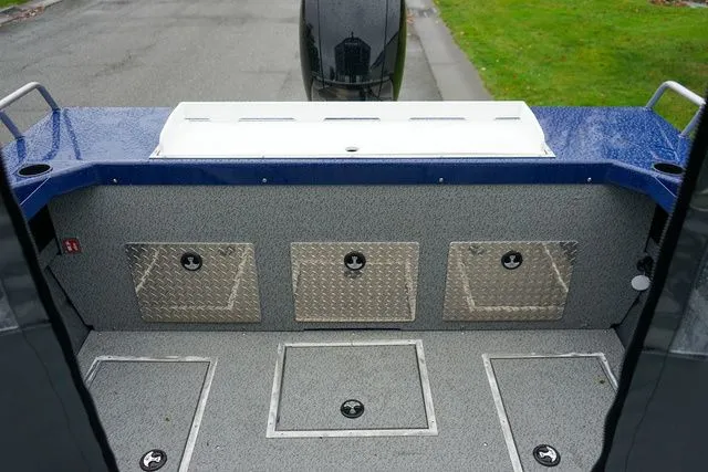 Slide: The Image of Thunder Jet 185 Luxor HT 2026 - 6