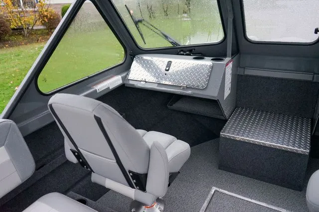 Slide: The Image of Thunder Jet 185 Luxor 2026 - 15