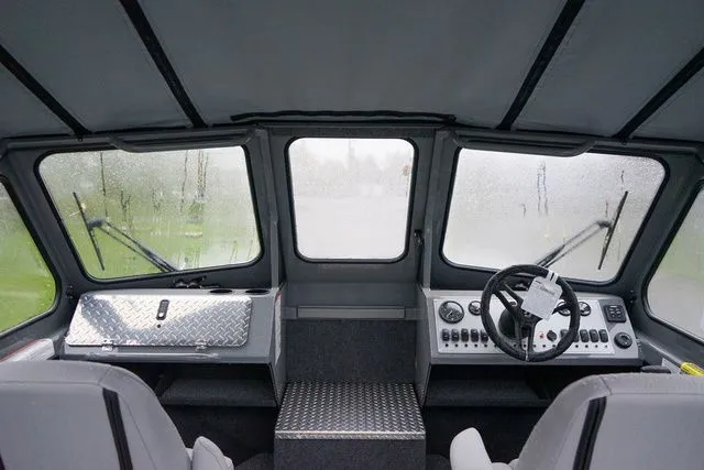 Slide: The Image of Thunder Jet 185 Luxor 2026 - 18