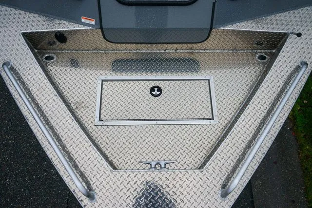 Slide: The Image of Thunder Jet 185 Luxor 2026 - 19