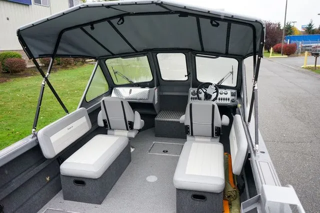 Slide: The Image of Thunder Jet 185 Luxor 2026 - 5