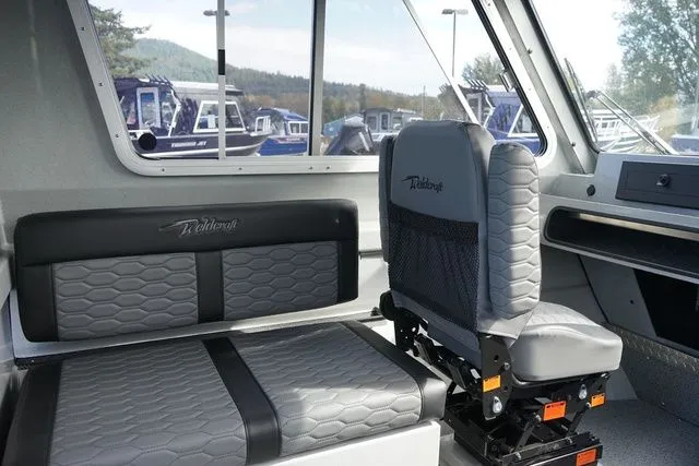 Slide: The Image of Weldcraft 210 Revolution 2025 - 13