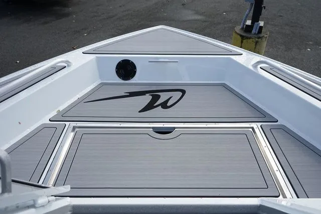 Slide: The Image of Weldcraft 210 Revolution HT 2025 - 16