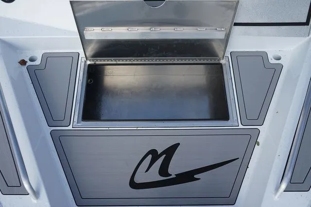 Slide: The Image of Weldcraft 210 Revolution HT 2025 - 18