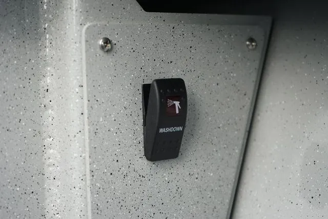 Slide: The Image of Weldcraft 210 Revolution HT 2025 - 19