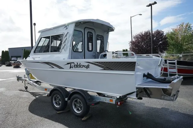 Slide: The Image of Weldcraft 210 Revolution HT 2025 - 3