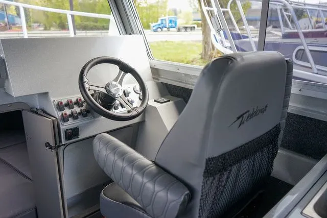 Slide: The Image of Weldcraft 260 Cuddy King 2025 - 11