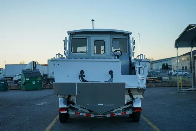 Slide: The Image of Weldcraft 260 Cuddy King 2025 - 5