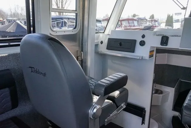 Slide: The Image of Weldcraft 340 Odyssey 2025 - 24