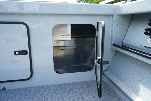 Slide: The Image of Weldcraft 180 Rebel 2026 - 8