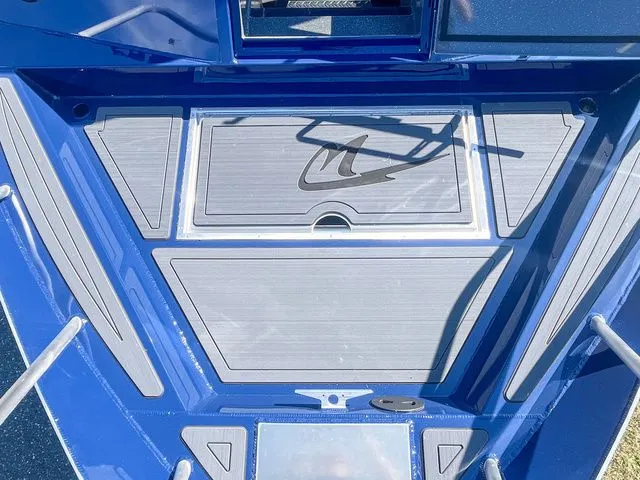 Slide: The Image of Weldcraft 220 Ocean King 2026 - 20