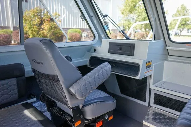 Slide: The Image of Weldcraft 240 Ocean King 2026 - 23