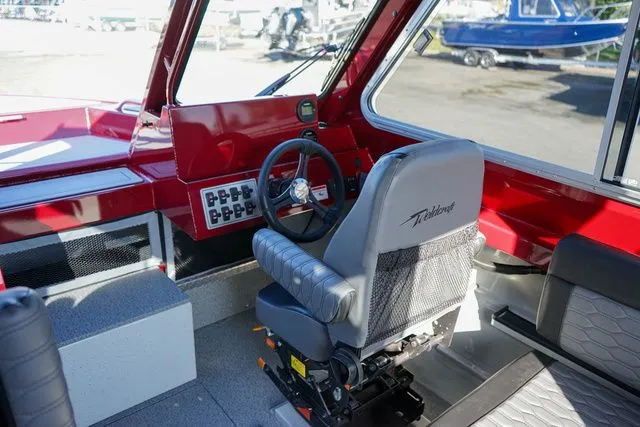 Slide: The Image of Weldcraft 210 Revolution HT 2026 - 17