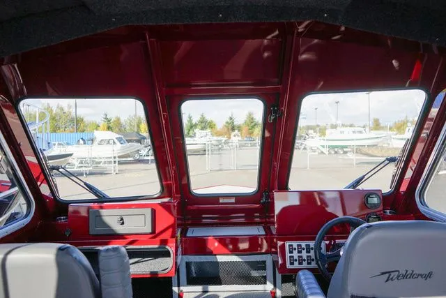 Slide: The Image of Weldcraft 210 Revolution HT 2026 - 21