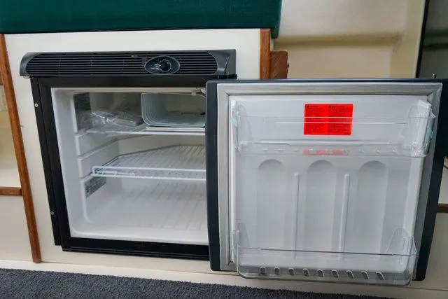 Slide: The Image of C-Dory 25' Tomcat Catamaran 2007 - 22