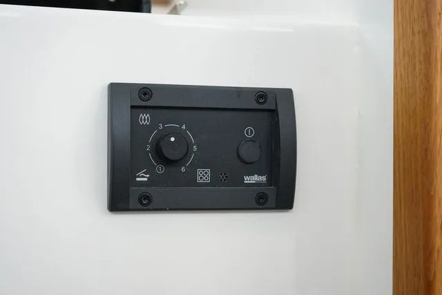 Slide: The Image of C-Dory 25' Cruiser 2025 - 23