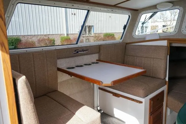 Slide: The Image of Sea Sport Explorer 2400 2025 - 11