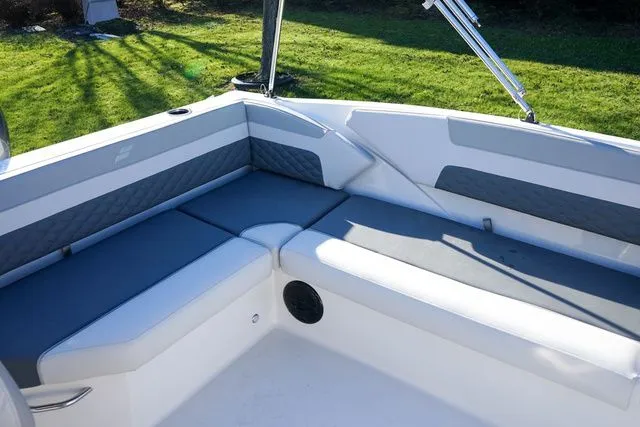 Slide: The Image of Starcraft SVX 171 OB 2025 - 7