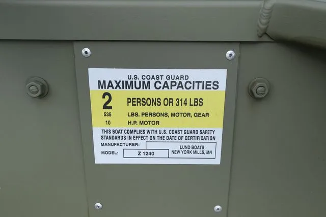 Slide: The Image of Lund 1240 Jon Boat Tiller 2025 - 4