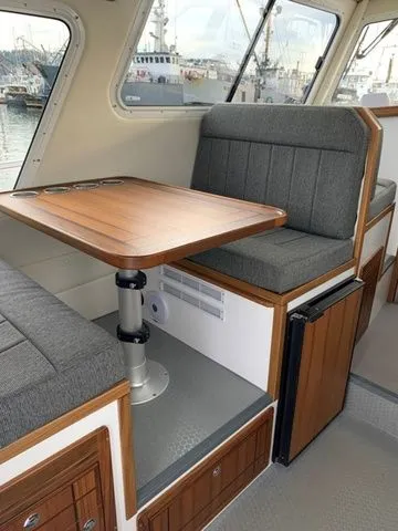 Slide: The Image of Sea Sport Offshore 3000 2025 - 10