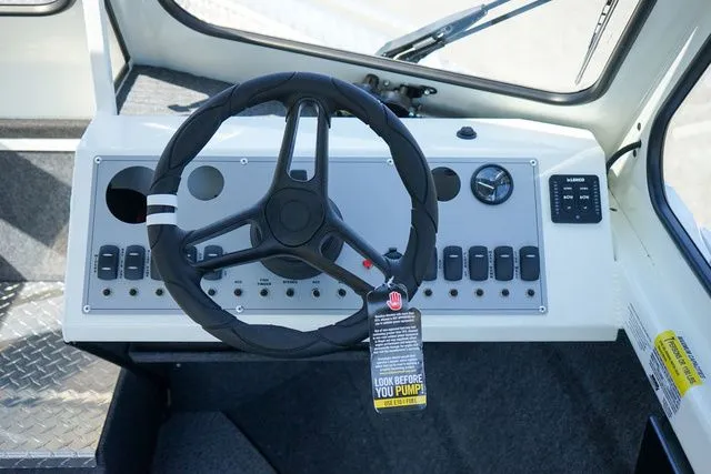 Slide: The Image of Thunder Jet 210 Luxor 2025 - 14