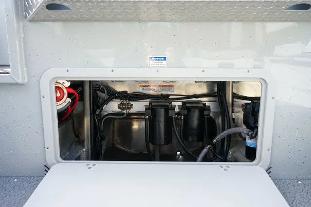 Slide: The Image of Weldcraft 220 Maverick DV 2024 - 18