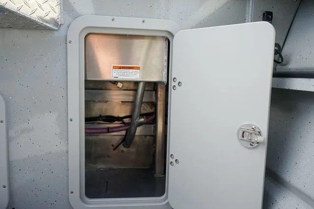 Slide: The Image of Weldcraft 220 Maverick DV 2024 - 19