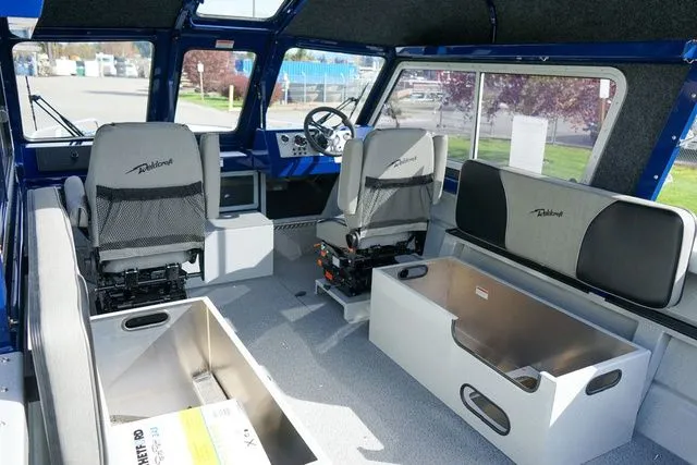 Slide: The Image of Weldcraft 220 Maverick DV 2024 - 6