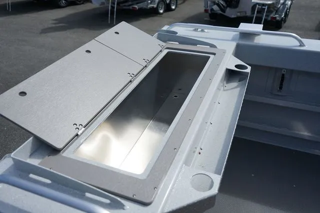 Slide: The Image of Weldcraft Cuddy King 260 2025 - 8