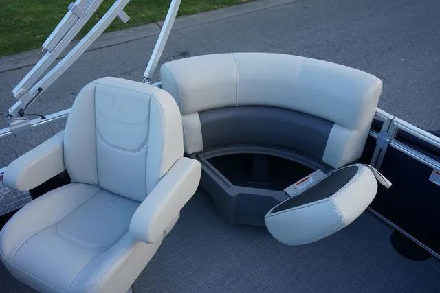 Slide: The Image of Starcraft LX 18 R 2024 - 11