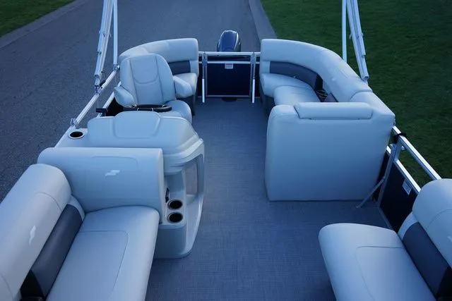 Slide: The Image of Starcraft LX 18 R 2024 - 6