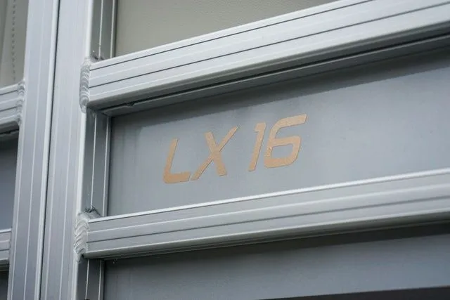 Slide: The Image of Starcraft LX 16 R 2024 - 14