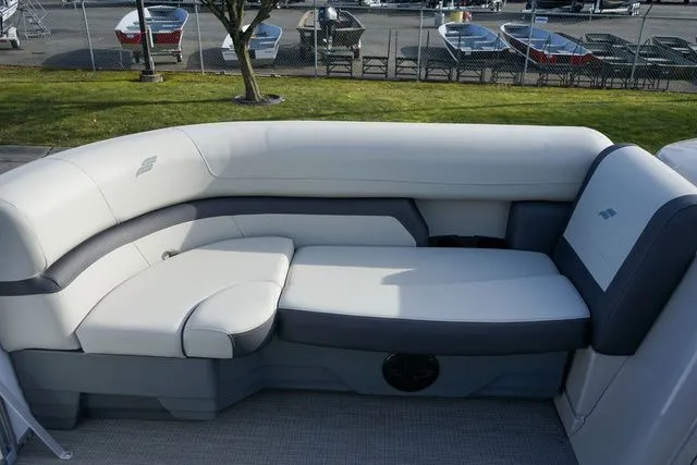 Slide: The Image of Starcraft EX 20 C 2025 - 11