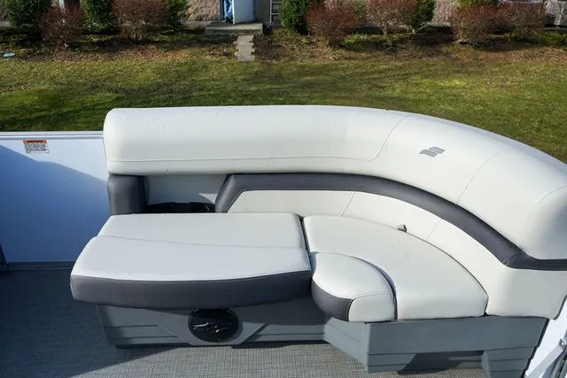 Slide: The Image of Starcraft EX 20 C 2025 - 9