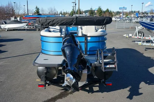 Slide: The Image of Starcraft EXS 1 2025 - 4