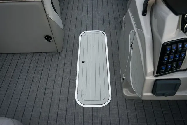 Slide: The Image of Starcraft SLS 3 Q DH 2025 - 15