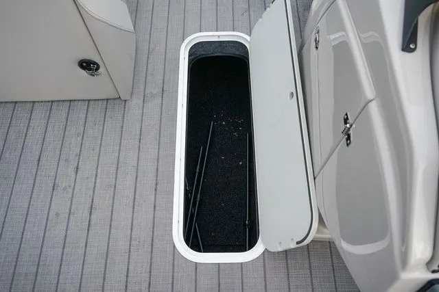 Slide: The Image of Starcraft SLS 3 Q DH 2025 - 16