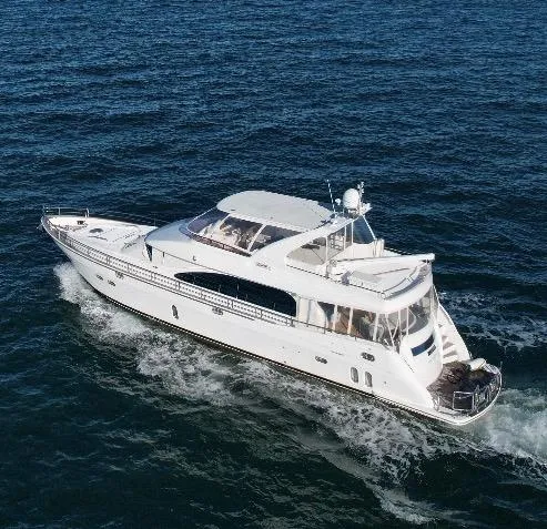 Slide: The Image of Luxury Horizon P70 yacht cruising on open sea, 2004 model. - 1