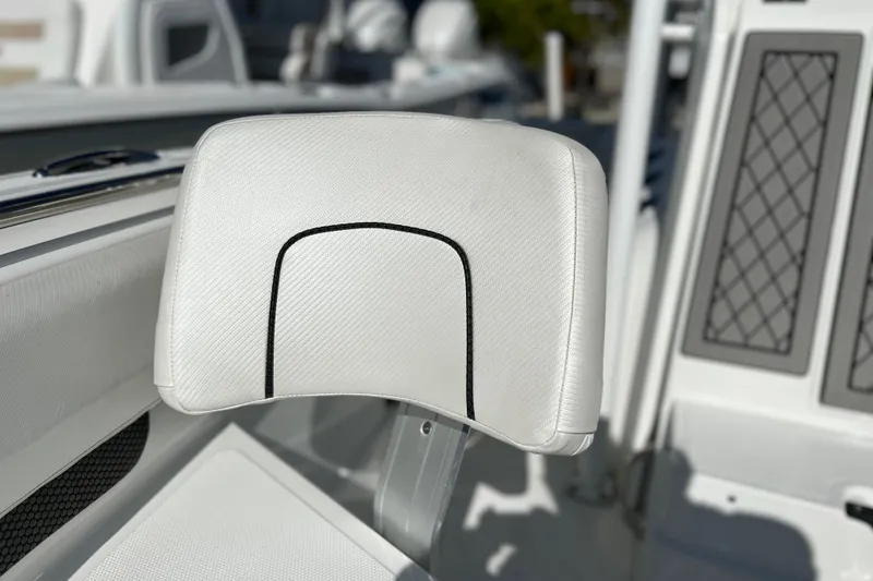 Slide: The Image of White seat detail on 2023 Wellcraft 222 Scarab Offshore boat, showcasing modern design. - 35