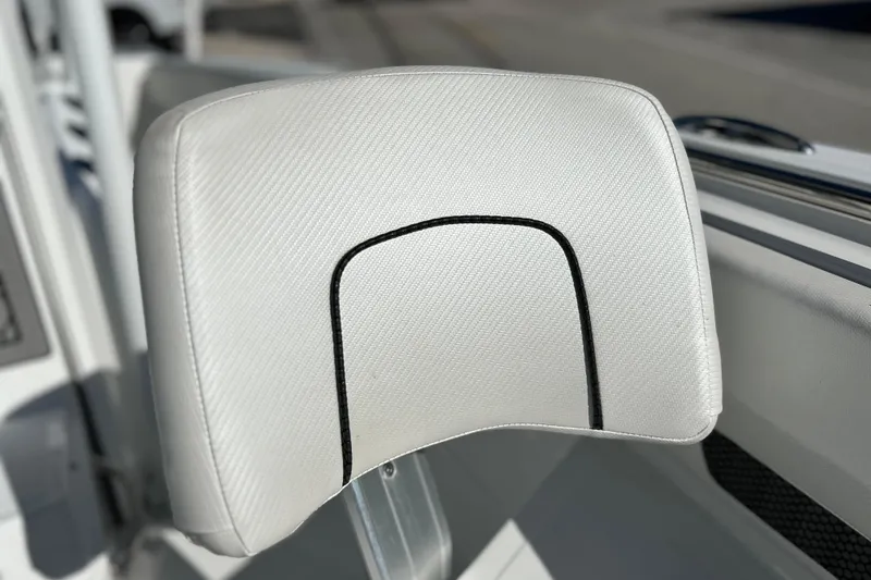 Slide: The Image of White seat detail on 2023 Wellcraft 222 Scarab Offshore boat. - 36