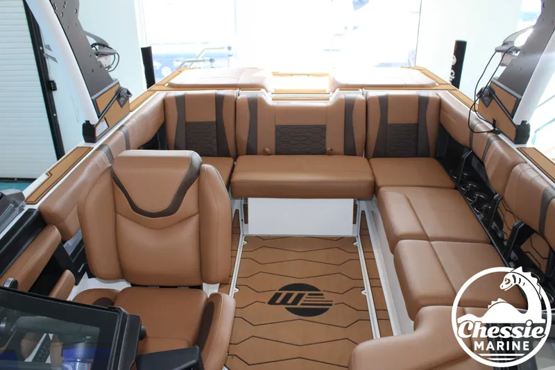 Slide: The Image of Malibu Wakesetter 22 MXZ 2026 - 9